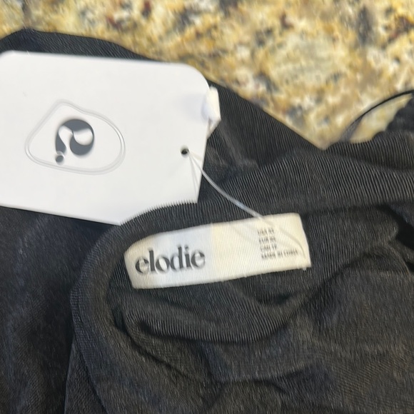 Elodie Chic Black Mini Dress - Picture 6 of 7